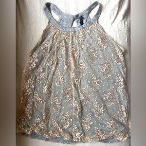 Women’s Grey and nude open back blouse